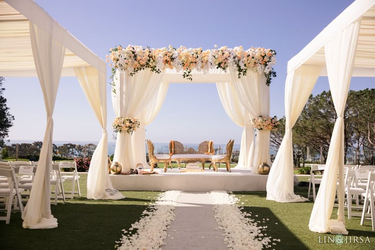 Couples Love Destination Weddings in Dubai